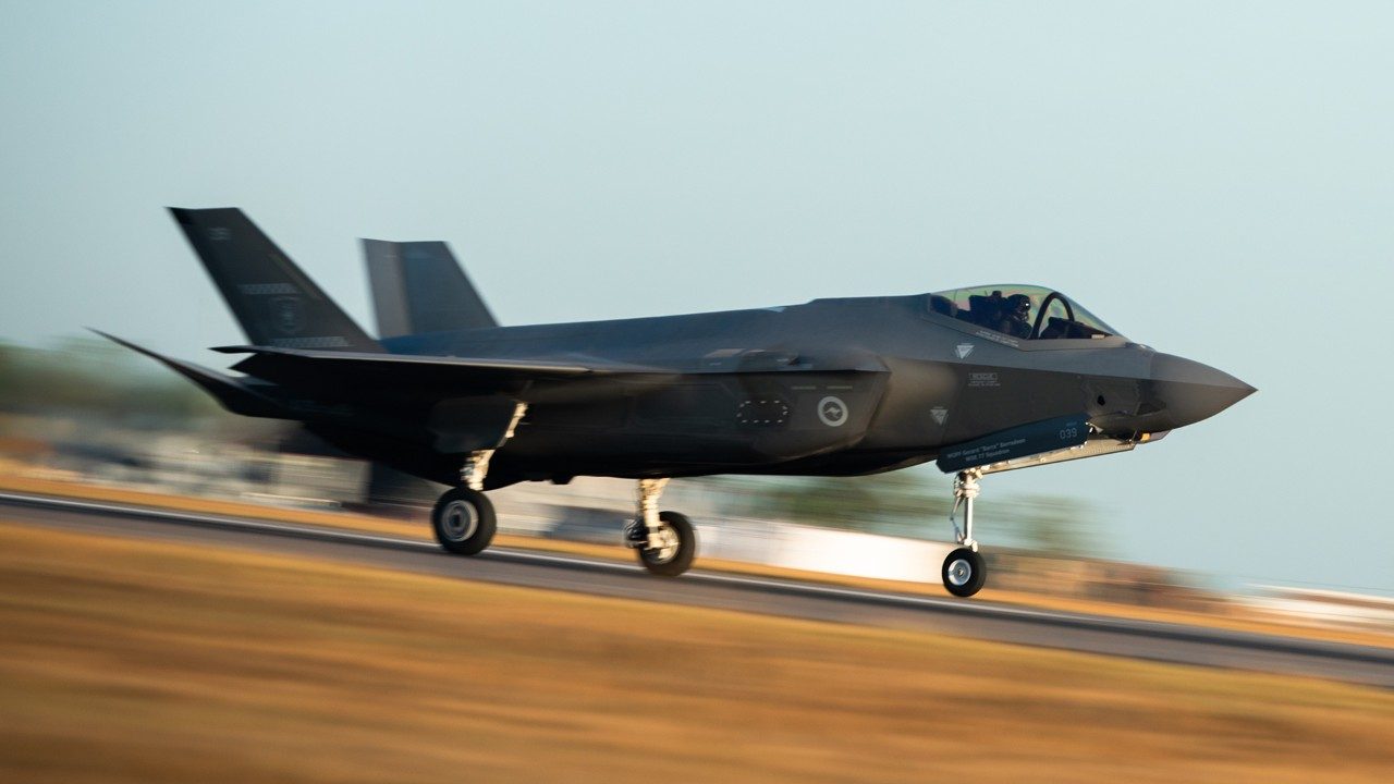 f35